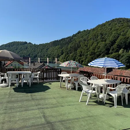 게스트하우스 Garni Neckarblick